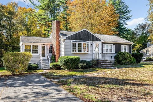 142 Burlington Ave, Wilmington, MA, 01887-3154 | Card Image