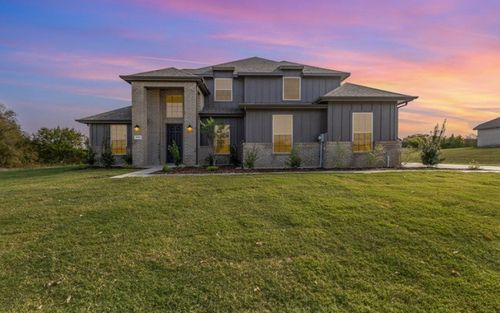 750 Serenity Ln, Red Oak, TX, 75154-2935 | Card Image