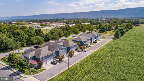 252 Parkside Ct, WOODSTOCK, VA, 22664-1075 | Card Image