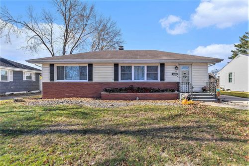 145 Manor Dr, Mishawaka, IN, 46544-3544 | Card Image