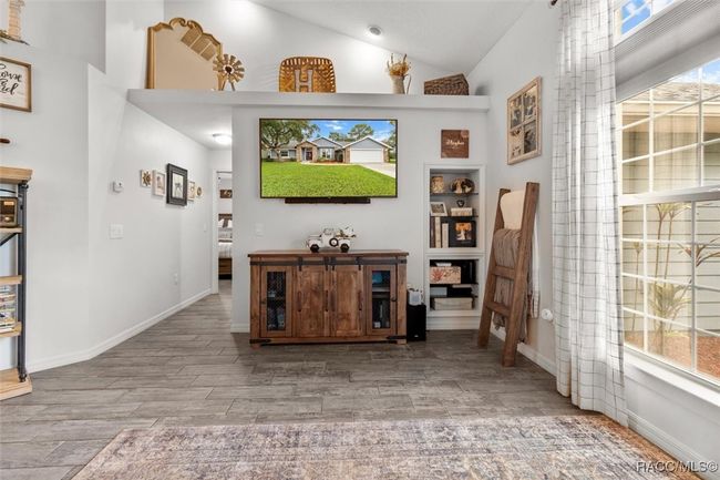 5317 W Tortuga Loop, House other with 3 bedrooms, 2 bathrooms and 2 parking in Lecanto FL | Image 9