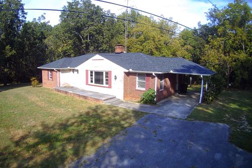 5470 Frankfort Rd, Tuscumbia, AL, 35674-6351 | Card Image