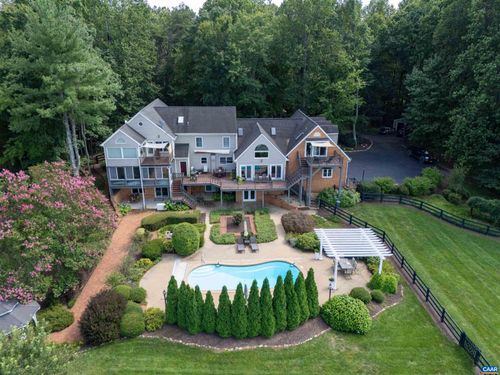 1141 Kingsway Rd, Afton, VA, 22920-1826 | Card Image