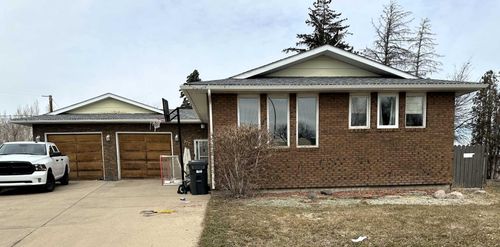 {{alt}} | Card Image