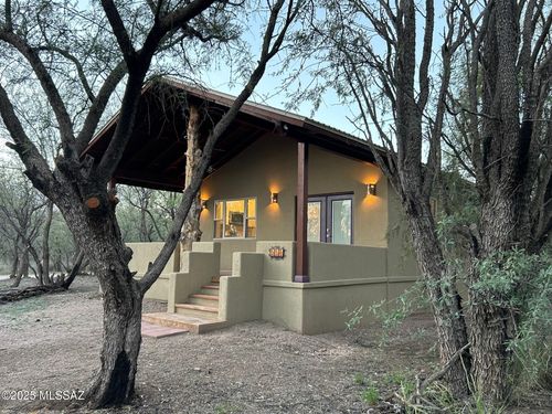 112 Three R Ave, Patagonia, AZ, 85624-6169 | Card Image