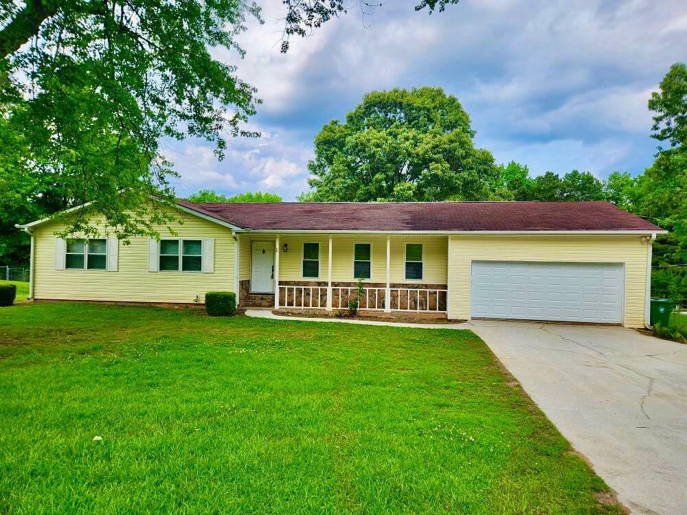 Young Rd, Lithonia, GA 30058