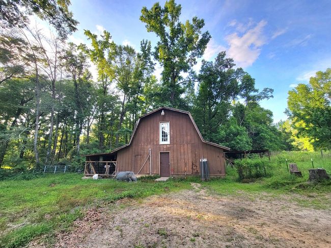 2 Story Studio | Image 94