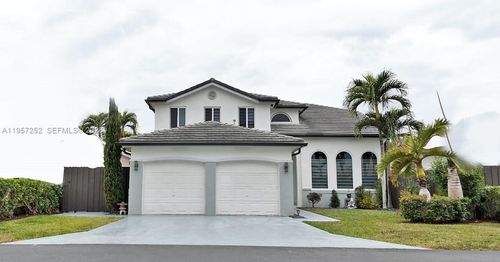 8172 Sw 163rd Ct, Miami, FL, 33193-5120 | Card Image