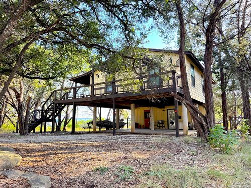 776 Lookout Dr, Canyon Lake, TX, 78133-3619 | Card Image