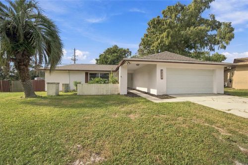 2704 Woodview Ct, CLEARWATER, FL, 33761-3243 | Card Image