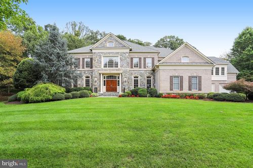 851 Nicholas Run Dr, GREAT FALLS, VA, 22066-1385 | Card Image