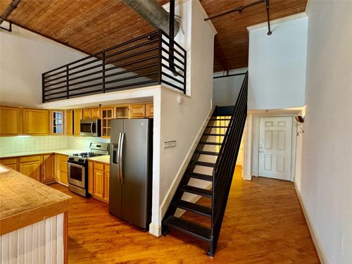 205-3026 Commerce St, Dallas, TX, 75226-2518 | Card Image
