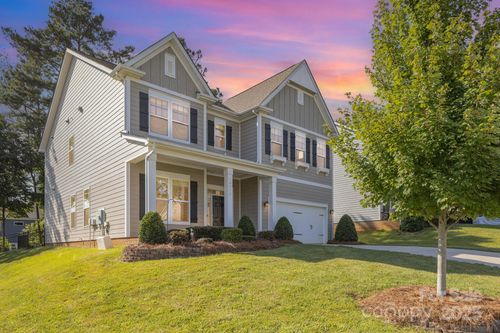 10072 Fox Trotter Ln, Midland, NC, 28107-9554 | Card Image