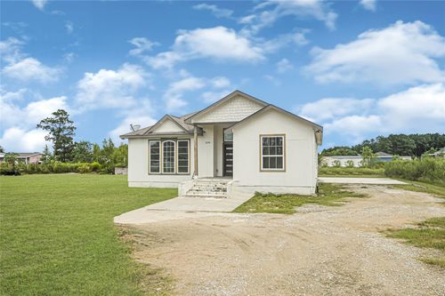 1294 Road 5100 Rd, Cleveland, TX, 77327-1106 | Card Image