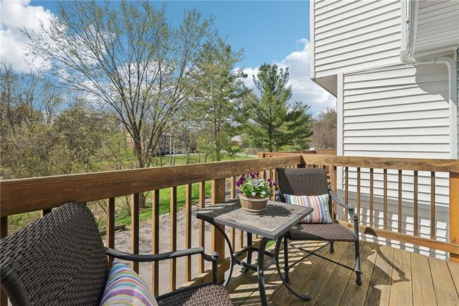 350 New World Dr, Condo with 2 bedrooms, 2 bathrooms and 1 parking in Jefferson Hills PA | Image 13