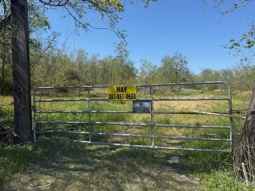 12217 E Fm 1462 Rd, Alvin, TX, 77511 | Card Image