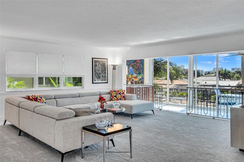 apt-201-3050 Ne 47th Ct, Fort Lauderdale, FL, 33308-5384 | Card Image