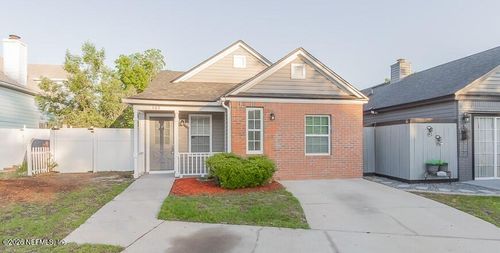 563 Staffordshire Dr E, JACKSONVILLE, FL, 32225-3973 | Card Image