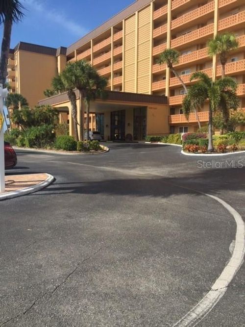 apt-806-9 Haig Pl, DUNEDIN, FL, 34698-8571 | Card Image