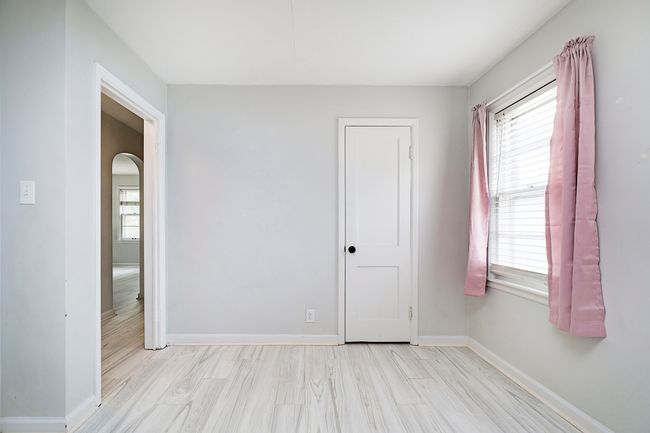 1115 E Edgewood Ave, House other with 2 bedrooms, 1 bathrooms and null parking in Indianapolis IN | Image 16