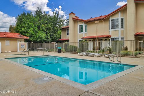 4-2711 Stearns St, Simi Valley, CA, 93063-2423 | Card Image