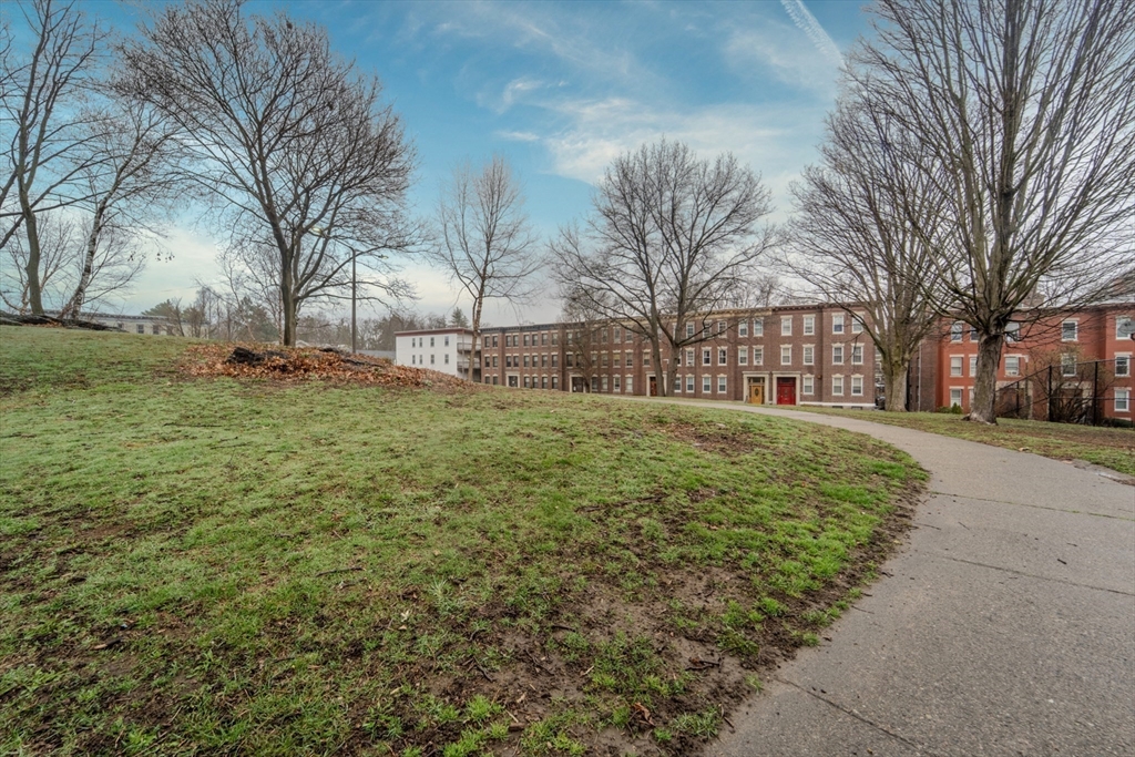 Residential Lease in Boston