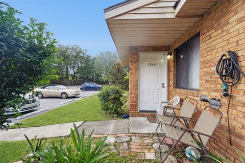 1544 Franklin Cir, DAYTONA BEACH, FL, 32117-2058 | Card Image