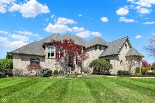 6982 Bladstone Rd, Noblesville, IN, 46062-4195 | Card Image