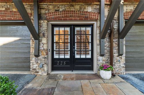 225 Founders Mill Ct, Roswell, GA, 30075-4989 | Card Image