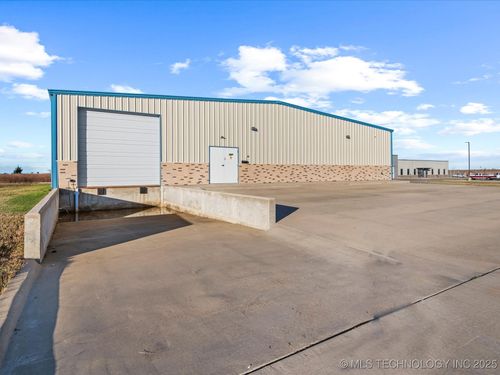 7380 Se International, Bartlesville, OK, 74006 | Card Image