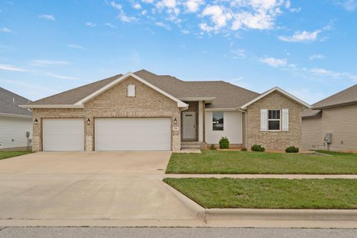 1926 S Lullwood Avenue, Springfield, MO, 65802 | Card Image