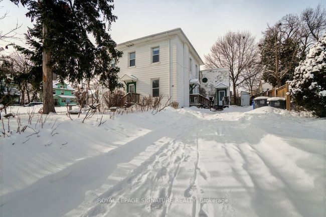 48 David St, Home with 10 bedrooms, 10 bathrooms and 11 parking in Brampton ON | Image 9