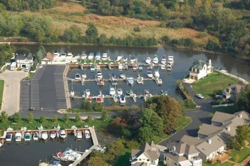 33-500 Virginia Ave, South Haven, MI, 49090-7761 | Card Image