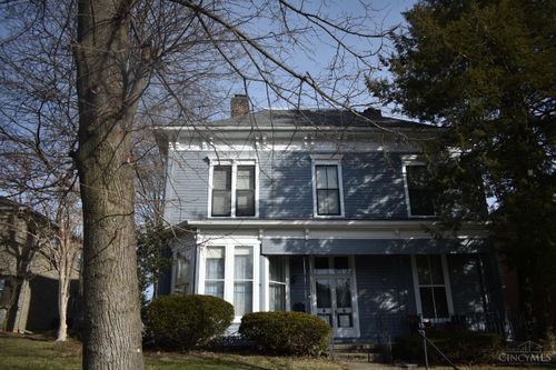 332 W Walnut St, Hillsboro, OH, 45133-1336 | Card Image