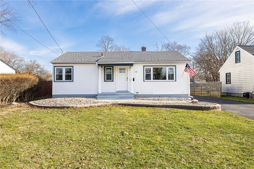 178 Ardella St, Gates, NY, 14606-5304 | Card Image