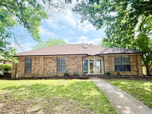 3220 Colby Circle, Mesquite, TX, 75149 | Card Image
