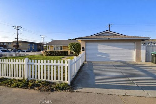 7251 Middlesex Dr, Stanton, CA, 90680-2129 | Card Image