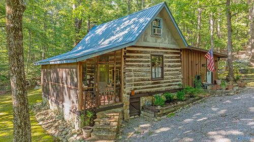 39 Road 934, Mentone, AL, 35984-2356 | Card Image