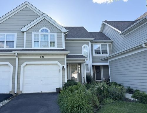 707 Kingsbridge Dr, Carol Stream, IL, 60188-4370 | Card Image