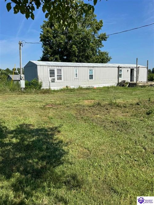 665 Skaggs Rd, Buffalo, KY, 42716-8515 | Card Image