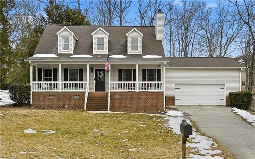 317 Canterbury Rd, High Point, NC, 27262-8305 | Card Image