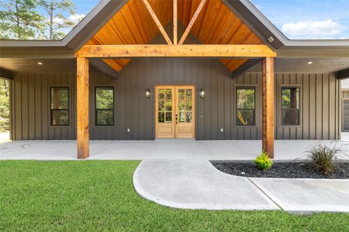 16985 E Hollyhill Dr, Plantersville, TX, 77363-7833 | Card Image