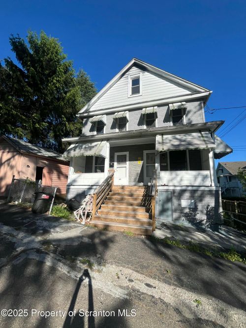 right-613 13th Avenue, Scranton, PA, 18504 | Card Image