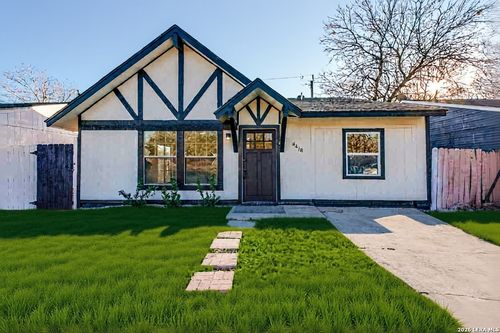 4418 Lehman Dr, Kirby, TX, 78219-1150 | Card Image