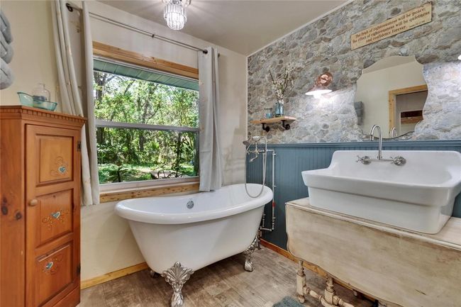 9724 Hermit Hollow Ln, House other with 4 bedrooms, 3 bathrooms and null parking in GIBSONTON FL | Image 36