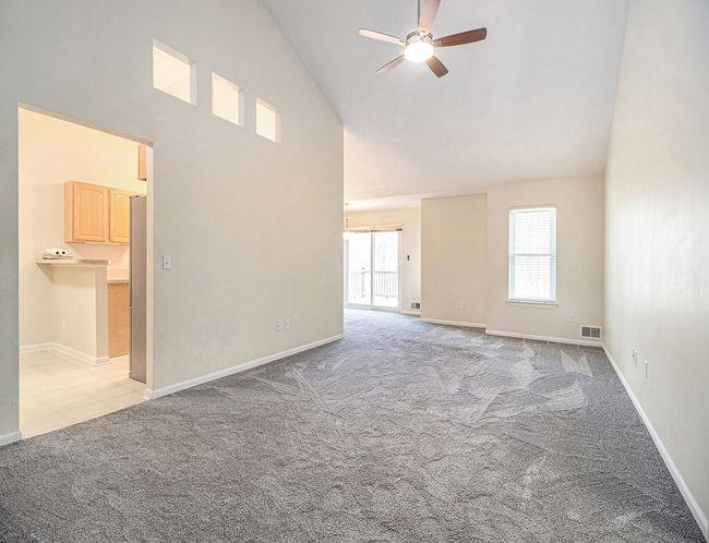 79 - 5481 Greenway Dr, Condo with 2 bedrooms, 2 bathrooms and null parking in Trenton MI | Image 14