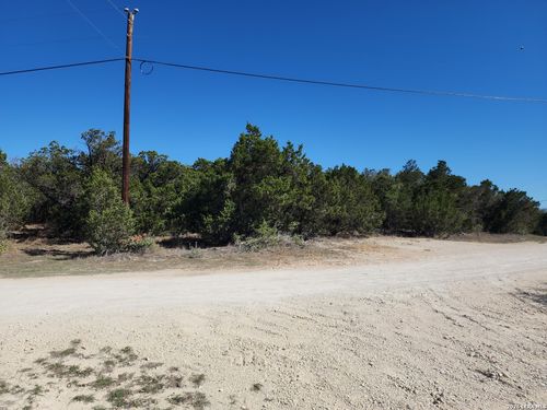 1951 Camino Alto, San Marcos, TX, 78666 | Card Image