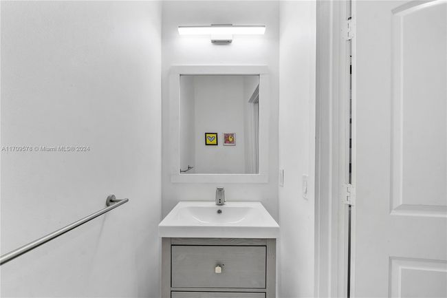 10307 Sw 20 Th St, Townhouse with 3 bedrooms, 3 bathrooms and null parking in Miramar FL | Image 10