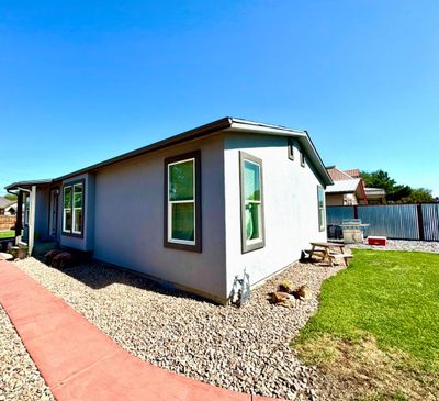 320 N Grand Avenue, House other with 3 bedrooms, 2 bathrooms and null parking in Montrose CO | Image 1