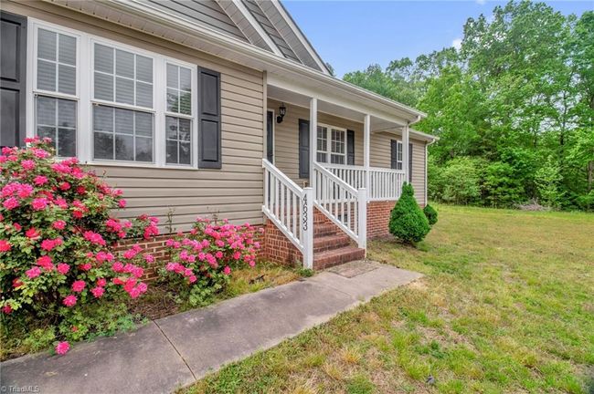 4633 Osborn Mill Rd, House other with 3 bedrooms, 2 bathrooms and null parking in Seagrove NC | Image 4